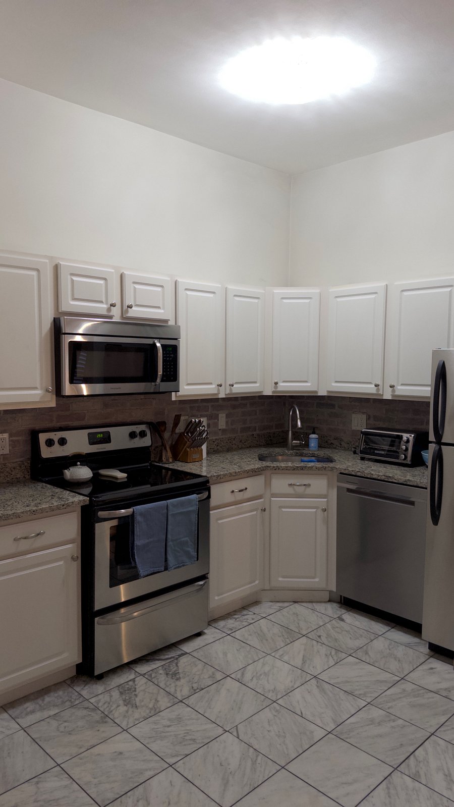 Furnished Finder property 610464_1 photo 10