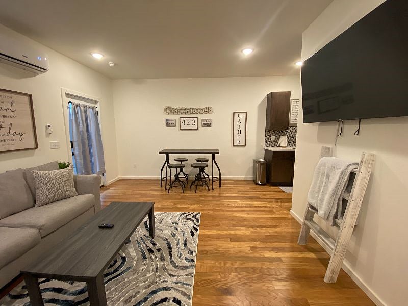 Furnished Finder property 610500_1 photo 21