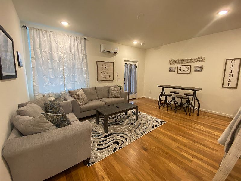 Furnished Finder property 610500_1 photo 25