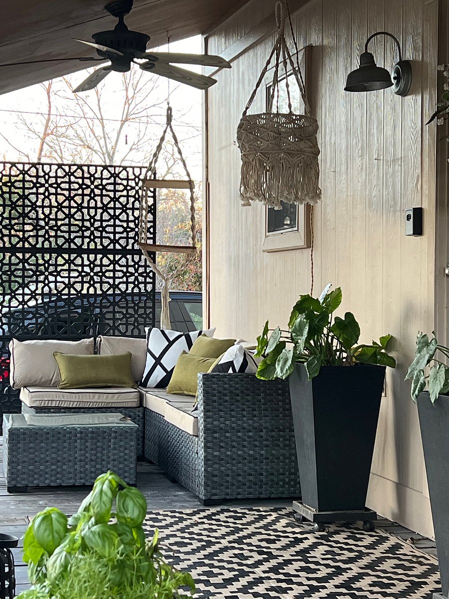 relaxing front porch.