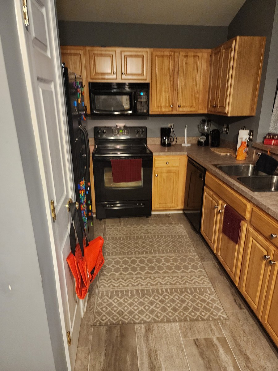 Furnished Finder property 610560_1 photo 10