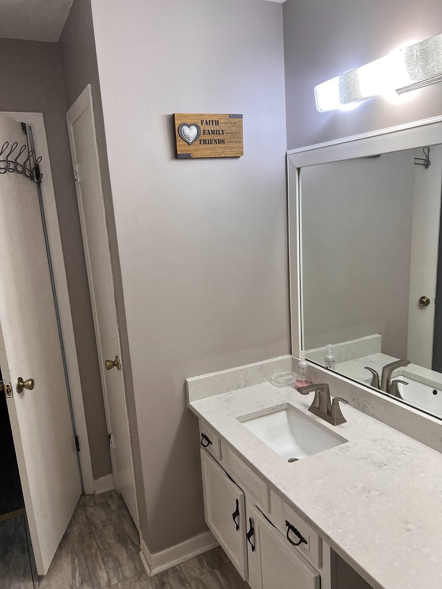 Furnished Finder property 610603_1 photo 14