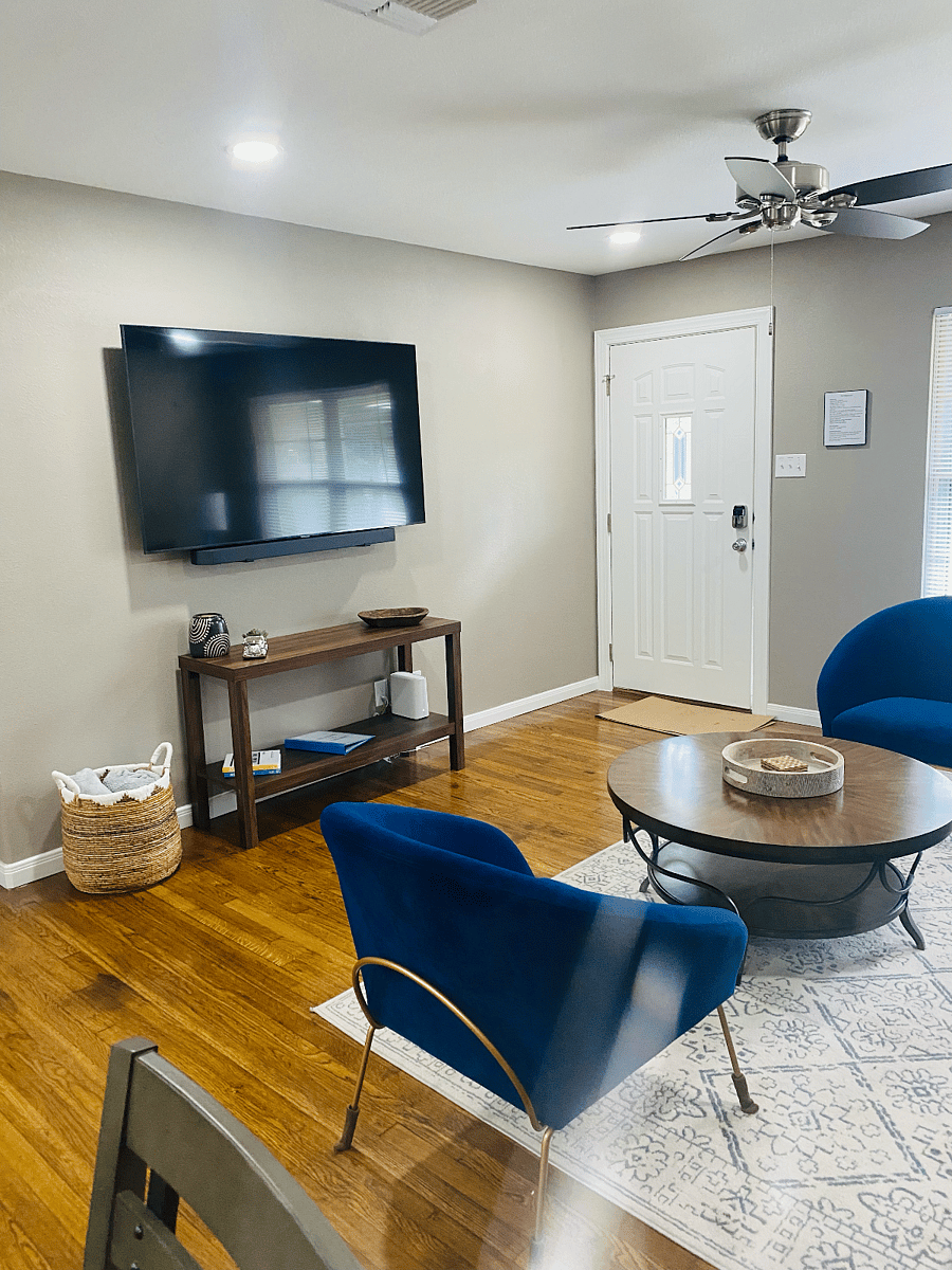 Furnished Finder property 610615_1 photo 7