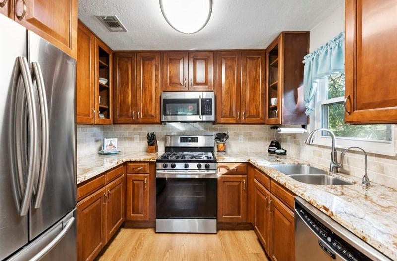 Furnished Finder property 610671_1 photo 12
