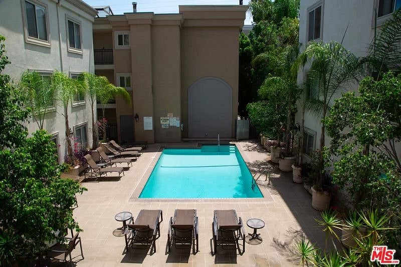 Furnished Finder property 610706_1 photo 15