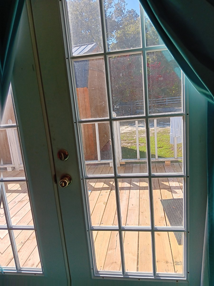 Furnished Finder property 610732_2 photo 16