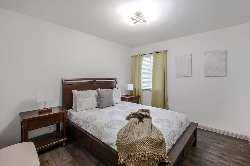 Furnished Finder property 610733_1 photo 16