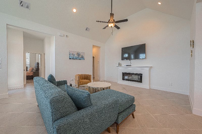 Furnished Finder property 610777_1 photo 4
