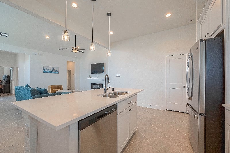 Furnished Finder property 610777_1 photo 13