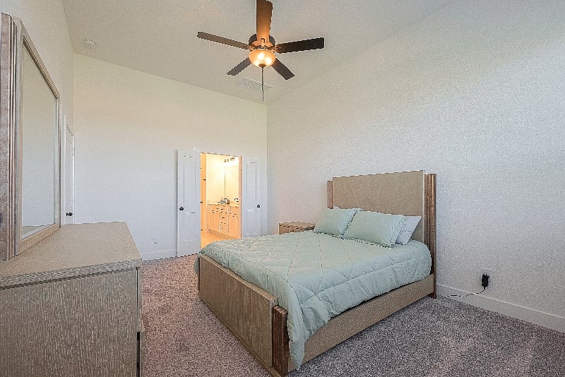 Furnished Finder property 610777_1 photo 23