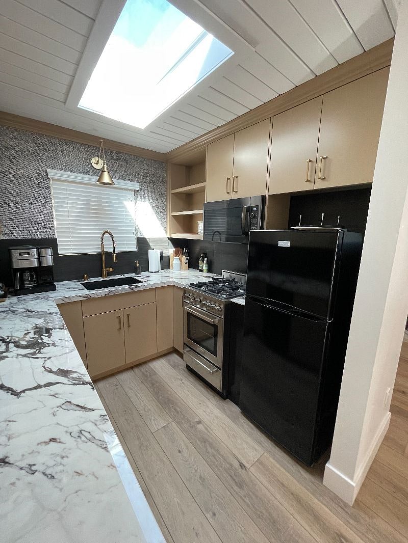 Furnished Finder property 610781_1 photo 12