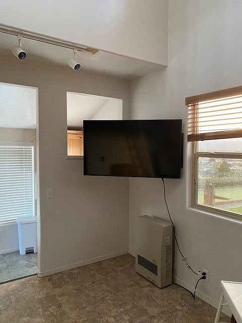 Furnished Finder property 610791_1 photo 13