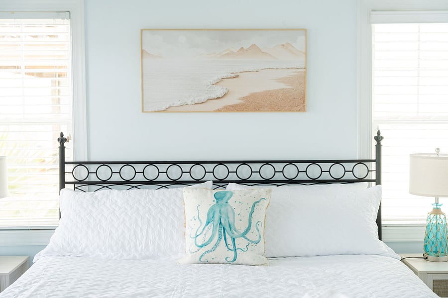 3rd Floor Primary Suite w/King Bed and Ocean View Balcony