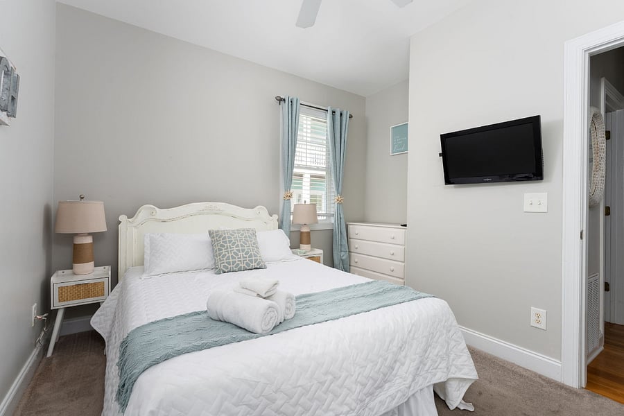 Furnished Finder property 610803_1 photo 45