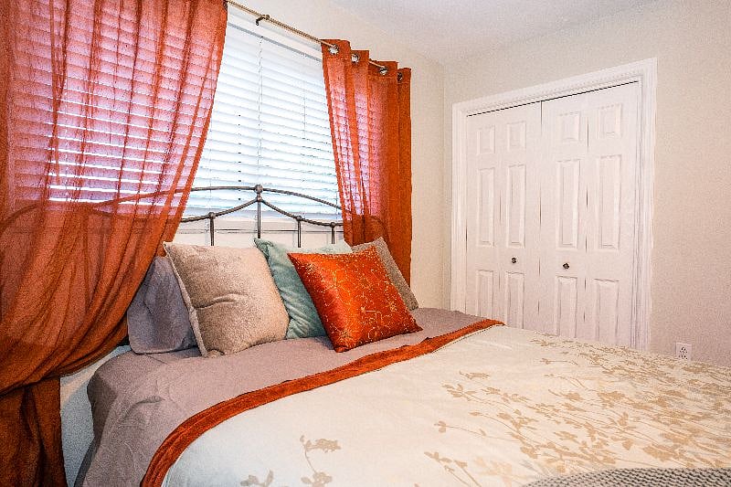 Furnished Finder property 610898_1 photo 8