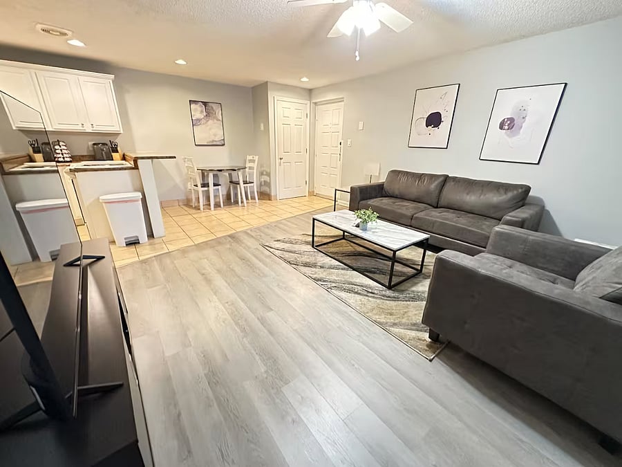 Furnished Finder property 610949_1 photo 3
