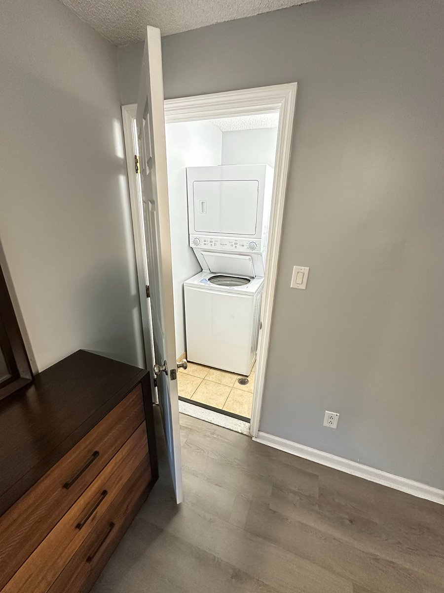 Furnished Finder property 610949_1 photo 7