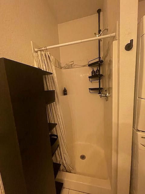Shower & Bathroom storage