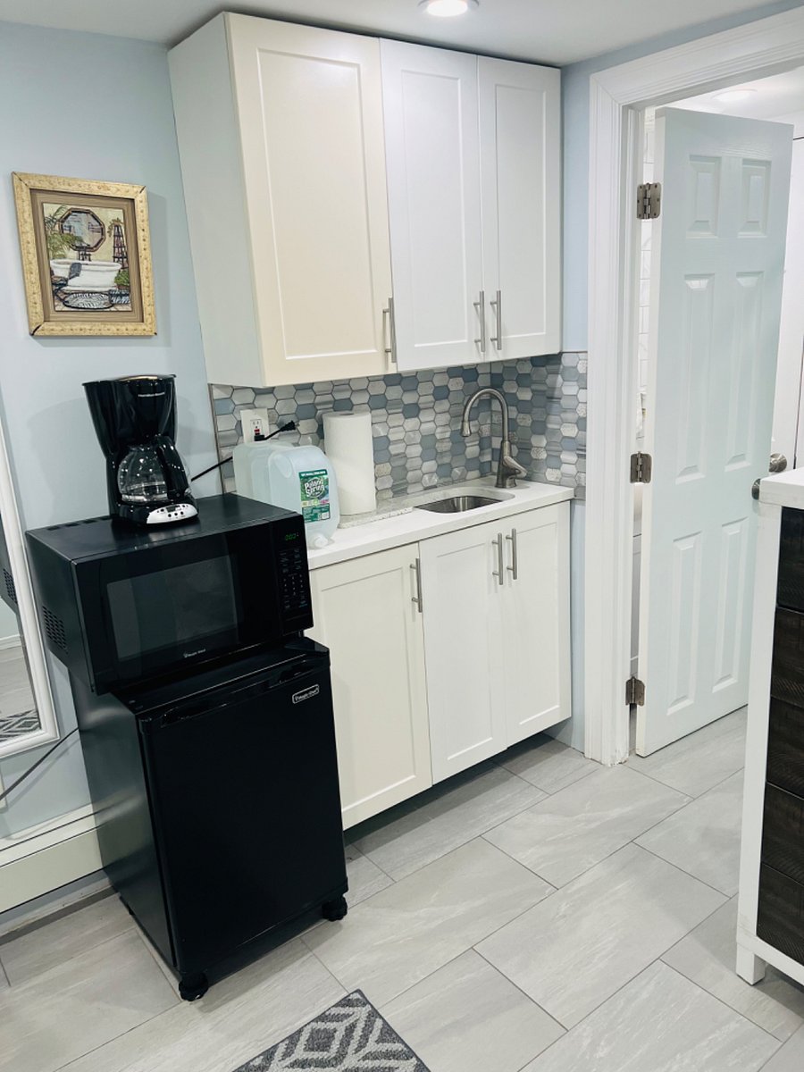 Furnished Finder property 611124_1 photo 12