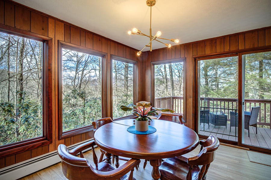 Dining Room. Table expands to seat 6. 