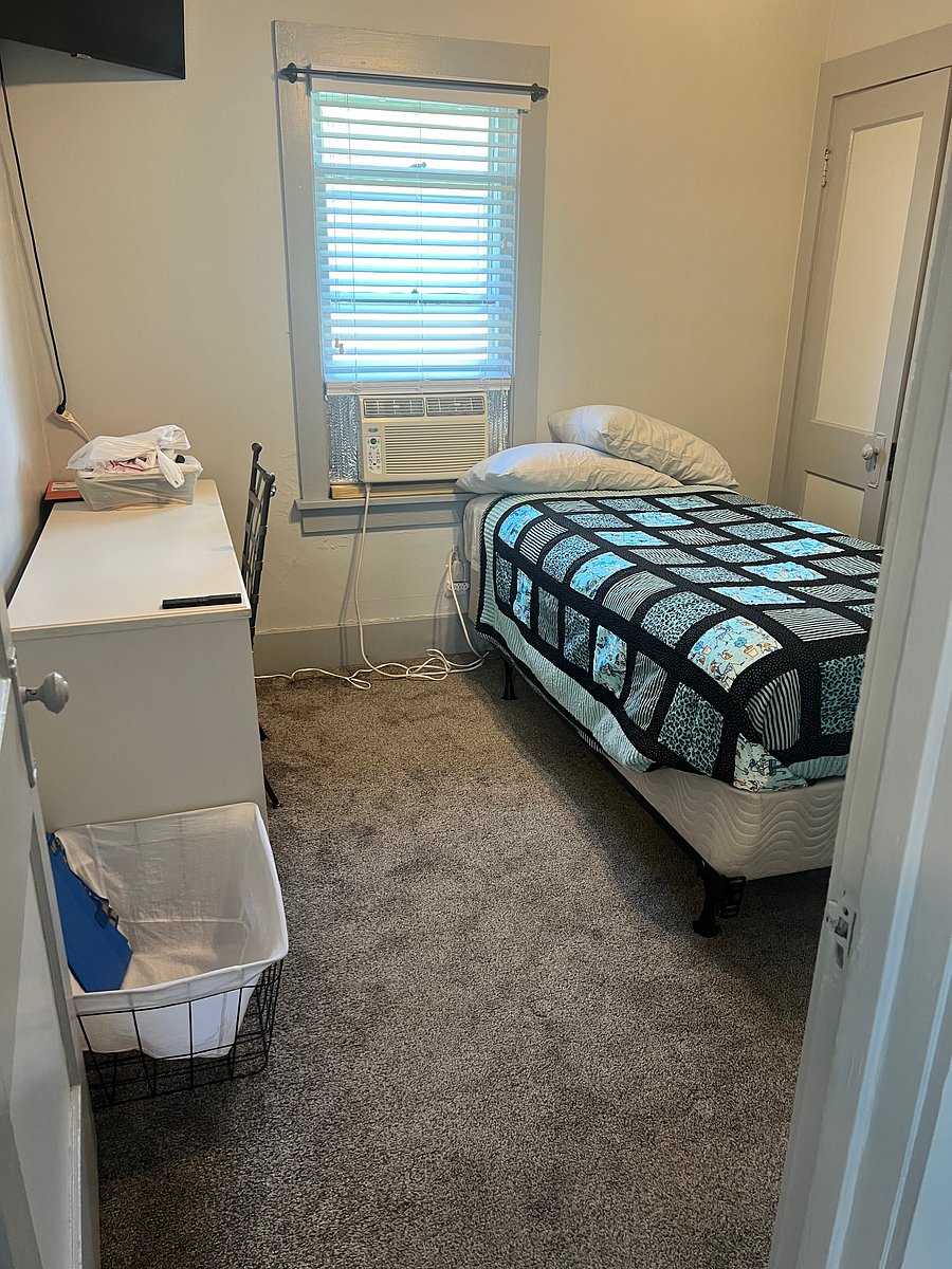 Furnished Finder property 611233_2 photo 27