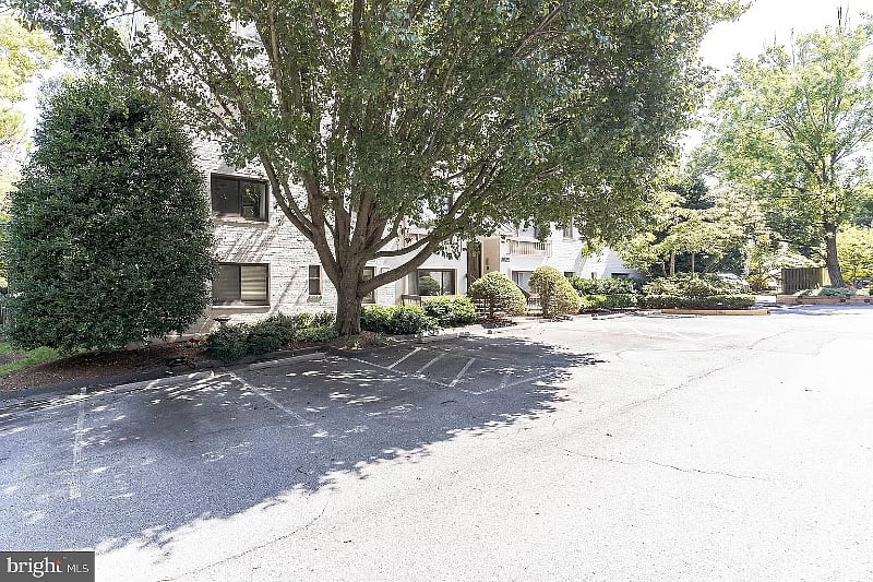 Furnished Finder property 611265_1 photo 3