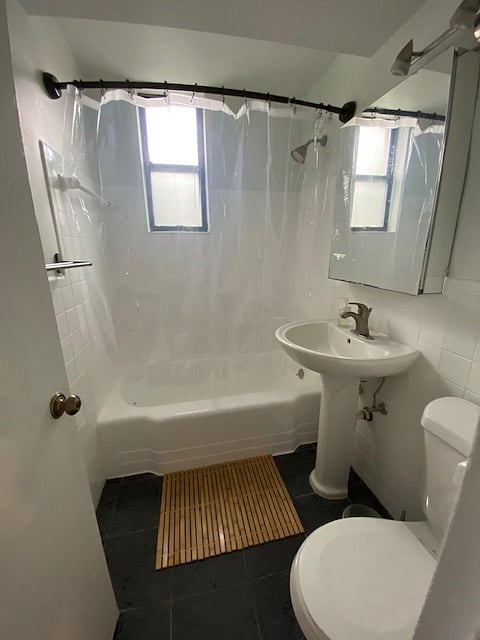 Furnished Finder property 611265_1 photo 17