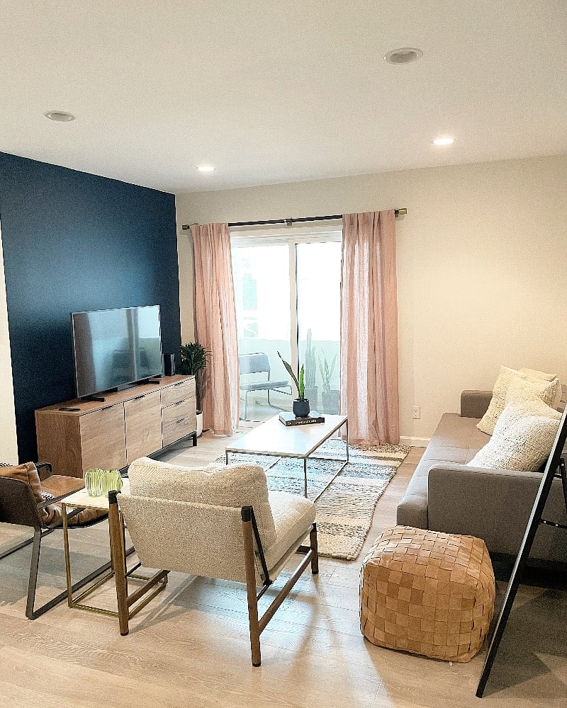 Furnished Finder property 611271_1 photo 2