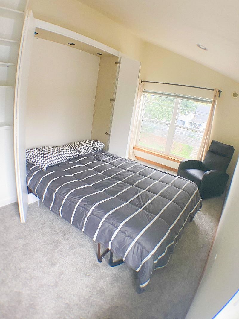 Furnished Finder property 611288_1 photo 12