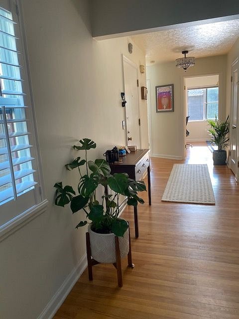 Furnished Finder property 611290_1 photo 6