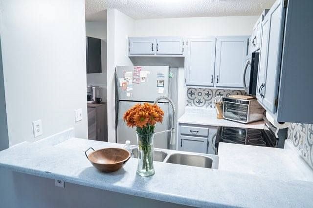 Furnished Finder property 611356_1 photo 16