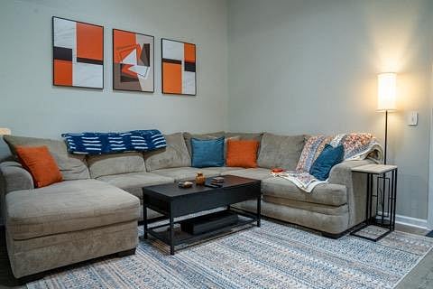 Furnished Finder property 611356_1 photo 17