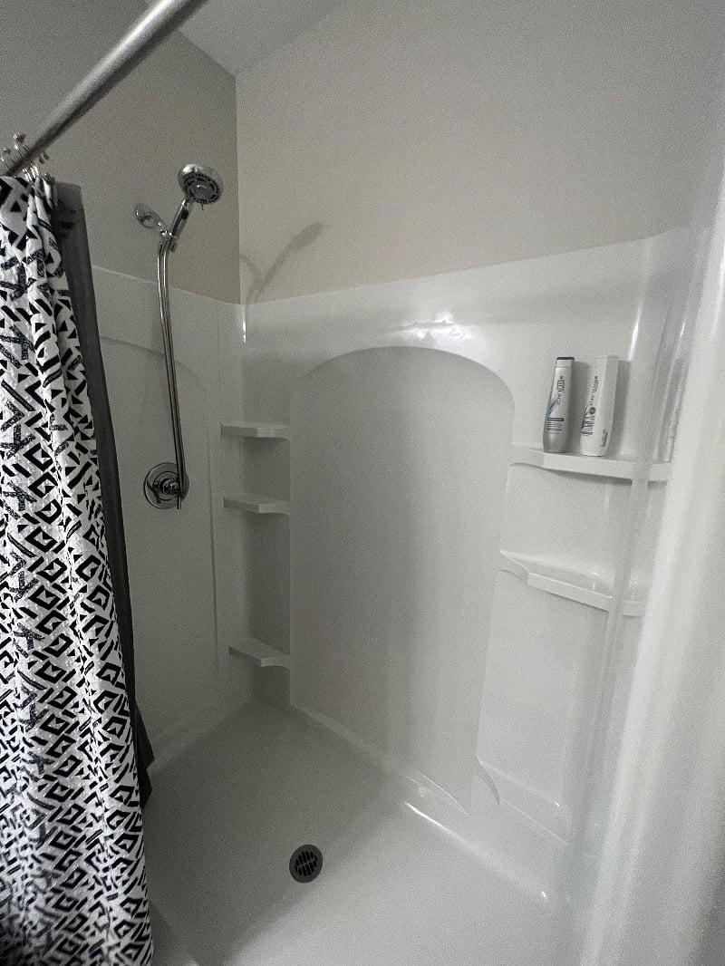 Furnished Finder property 611364_1 photo 3