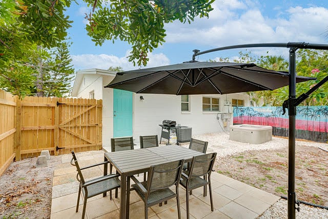 Furnished Finder property 611409_2 photo 13