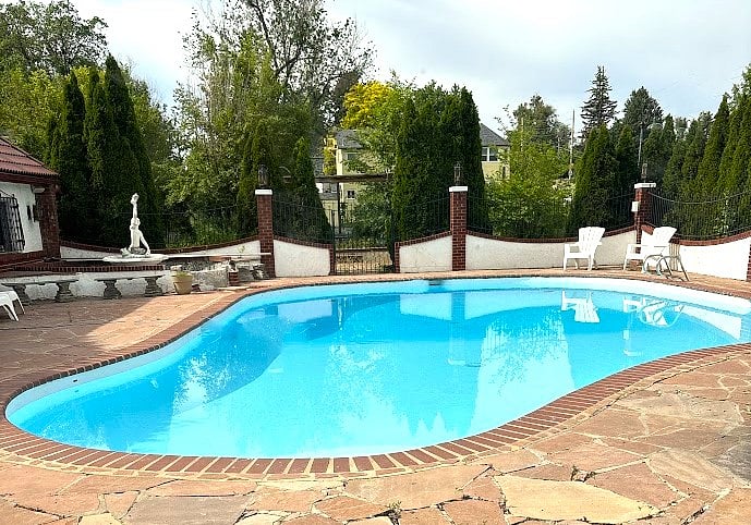 private pool - open end of May thru September