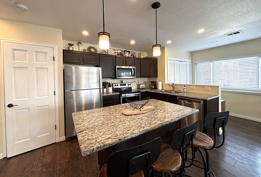 Furnished Finder property 611411_1 photo 6