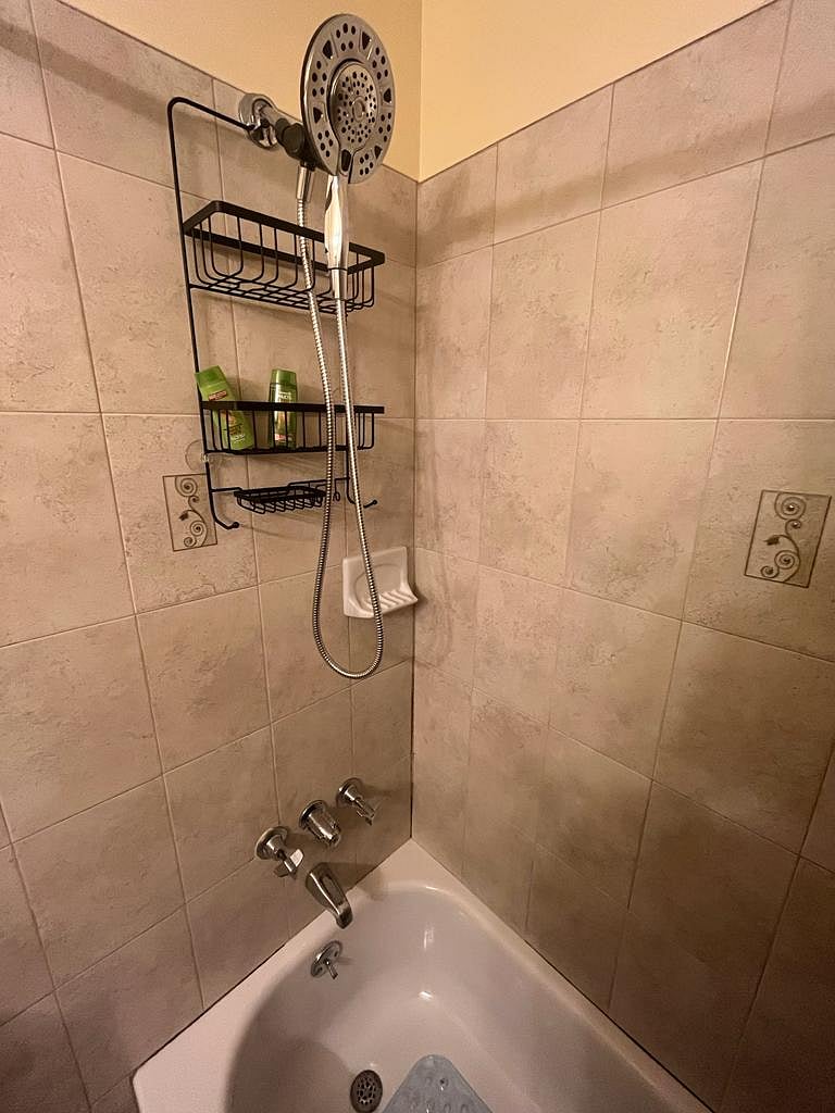 Furnished Finder property 611422_1 photo 16