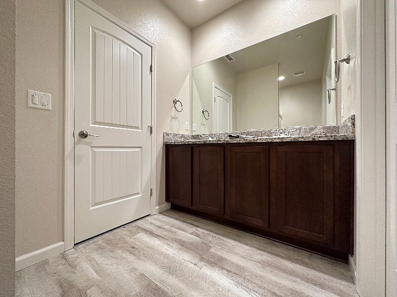 Furnished Finder property 611433_3 photo 12