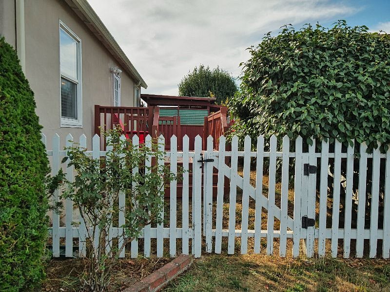 Furnished Finder property 611441_2 photo 17