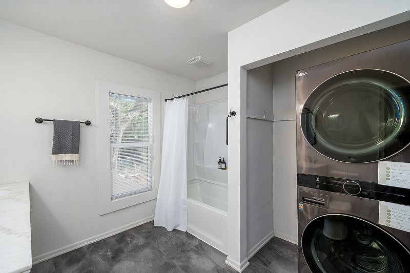 Furnished Finder property 611477_1 photo 24
