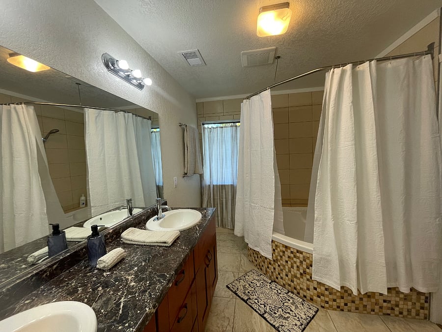 Furnished Finder property 611526_1 photo 11