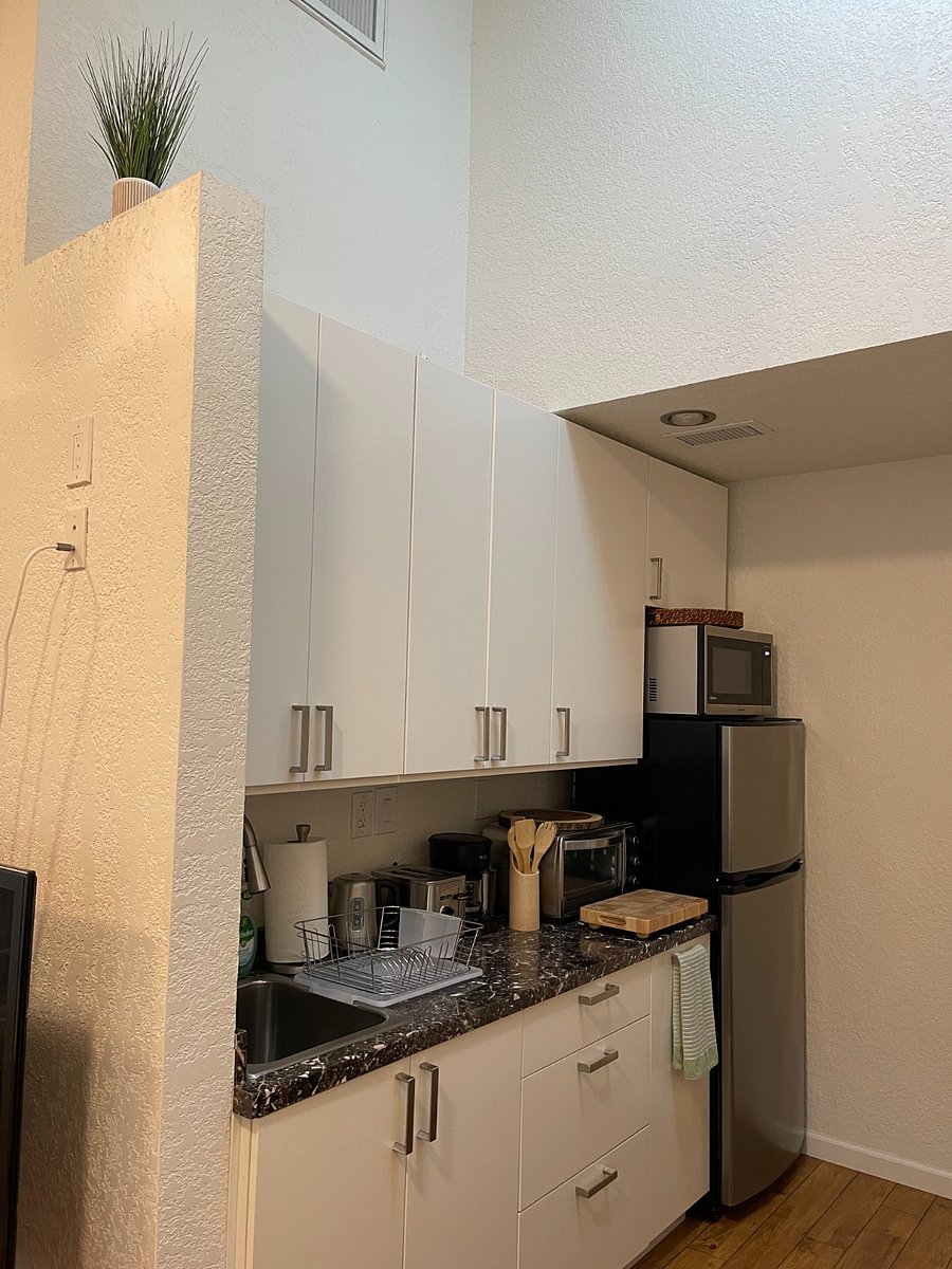 Furnished Finder property 611526_2 photo 9