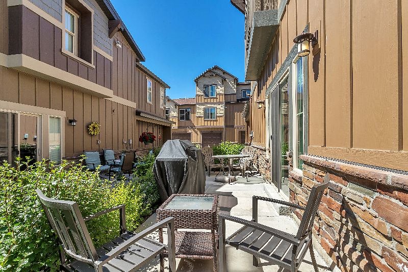 Furnished Finder property 611555_1 photo 11