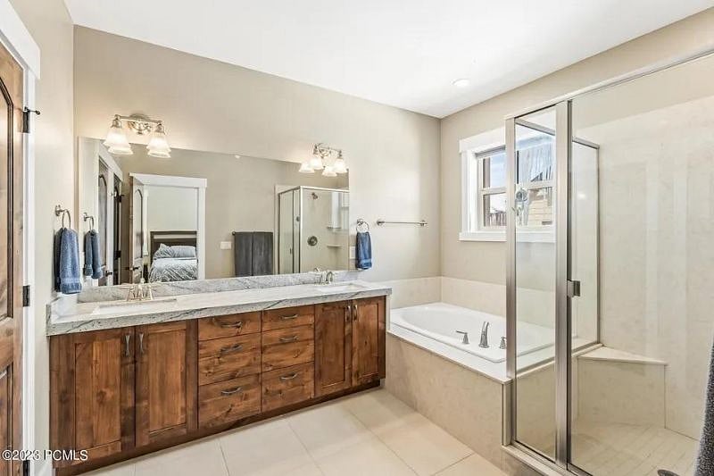Furnished Finder property 611555_1 photo 16