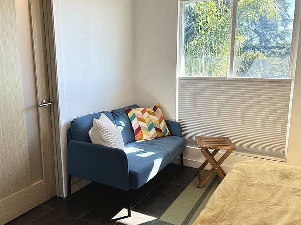 Furnished Finder property 611560_1 photo 5