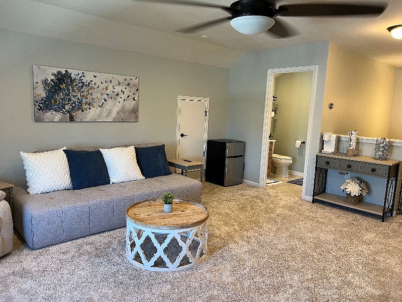 Furnished Finder property 611578_1 photo 4