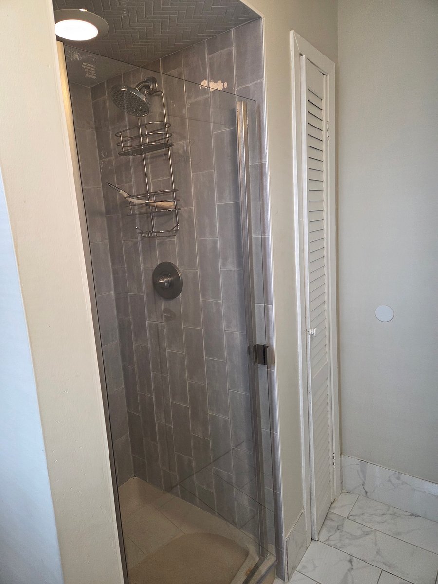 Furnished Finder property 611590_1 photo 28