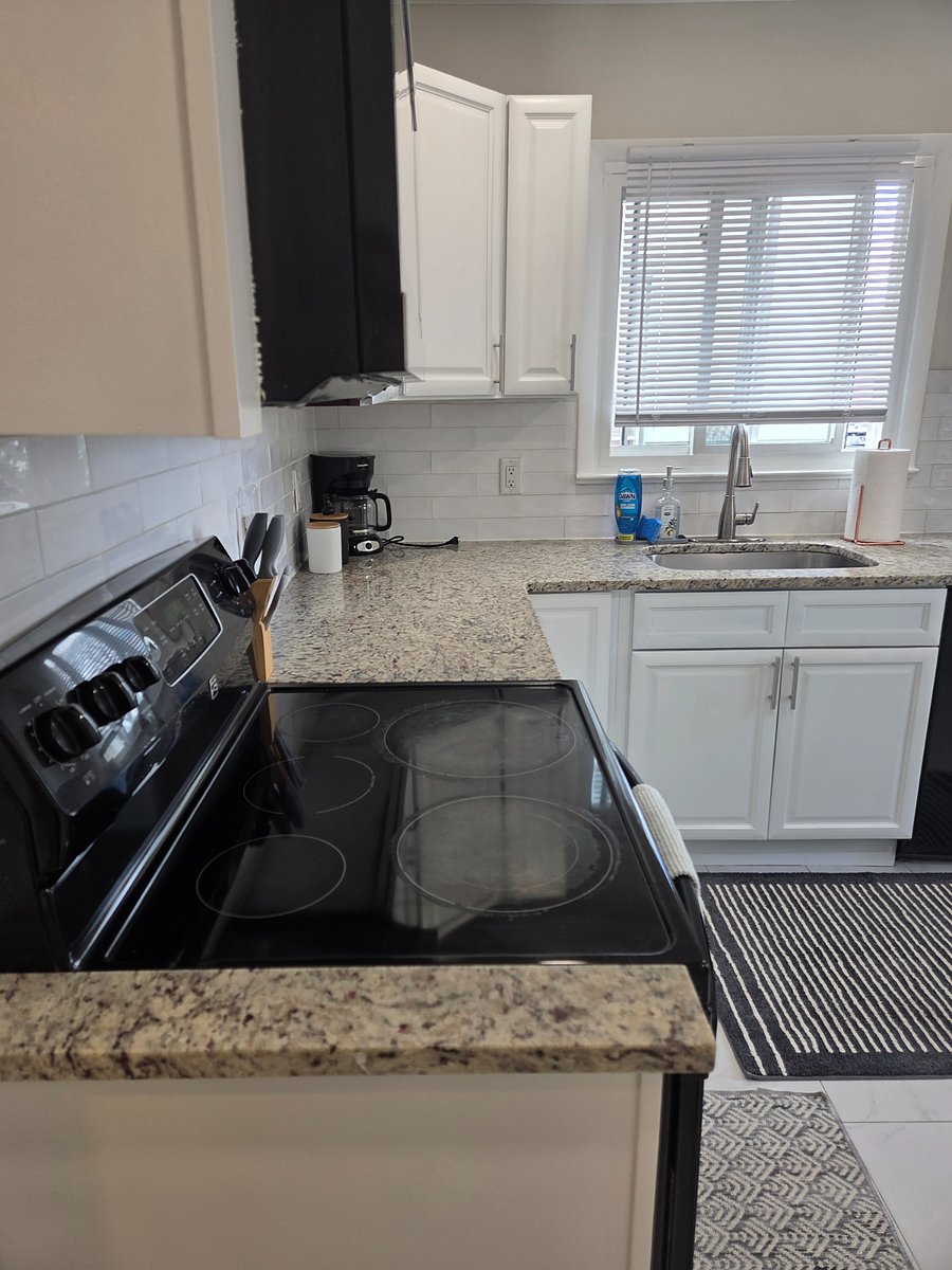 Furnished Finder property 611590_1 photo 6