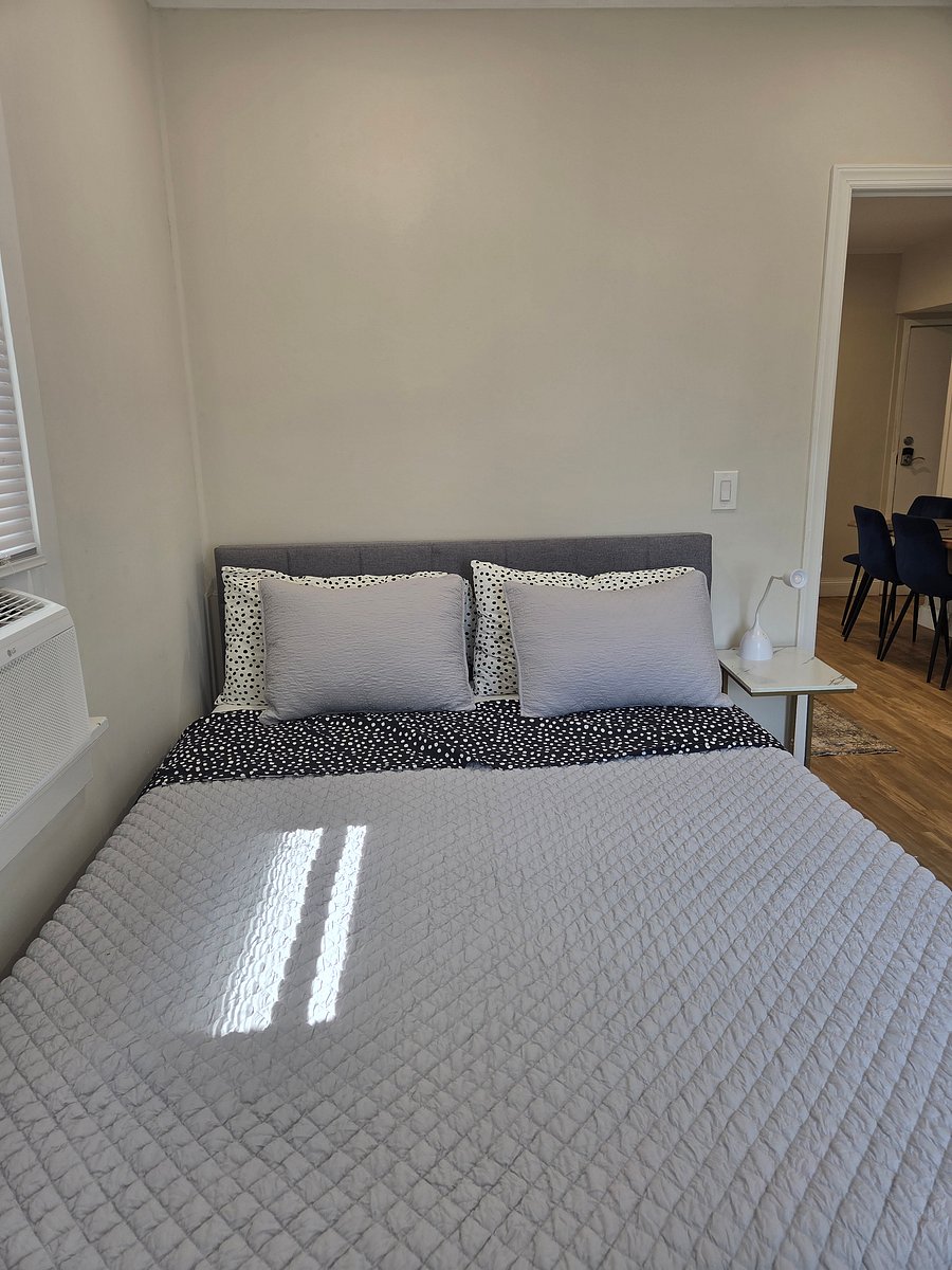Furnished Finder property 611590_1 photo 17