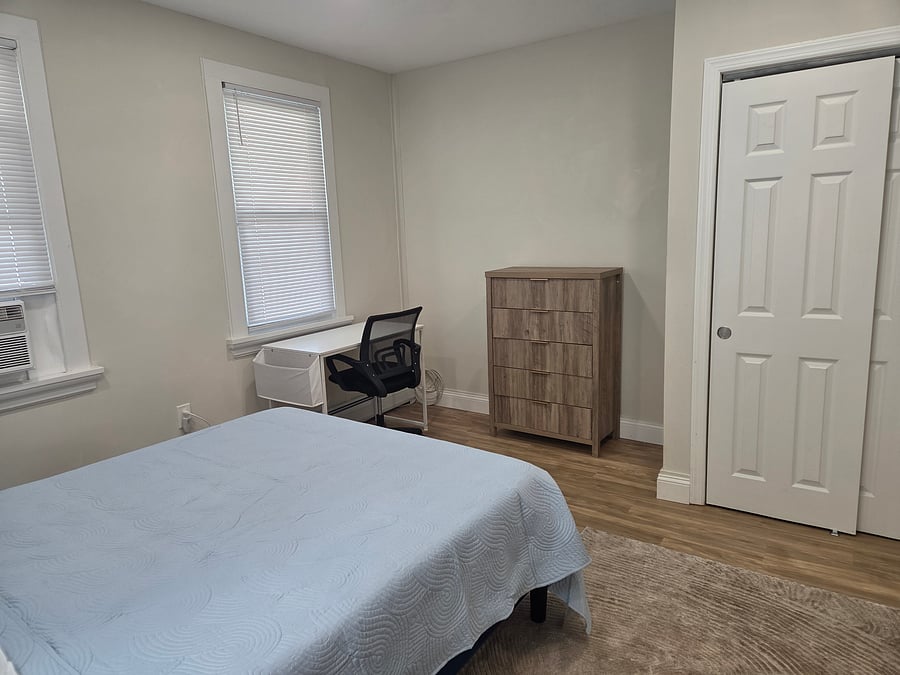Furnished Finder property 611590_1 photo 12
